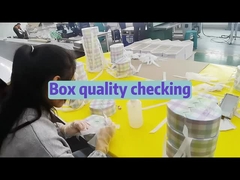 Настроенная пасхальная конфетная коробка для подарков в форме яиц