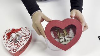 Идеи упаковки шоколадного подарка в форме сердца