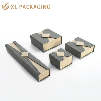 Производитель Custom Logo Новые ювелирные изделия Бумажная коробка Кольцо Кольцо Подарок Роскошные ювелирные изделия Упаковка